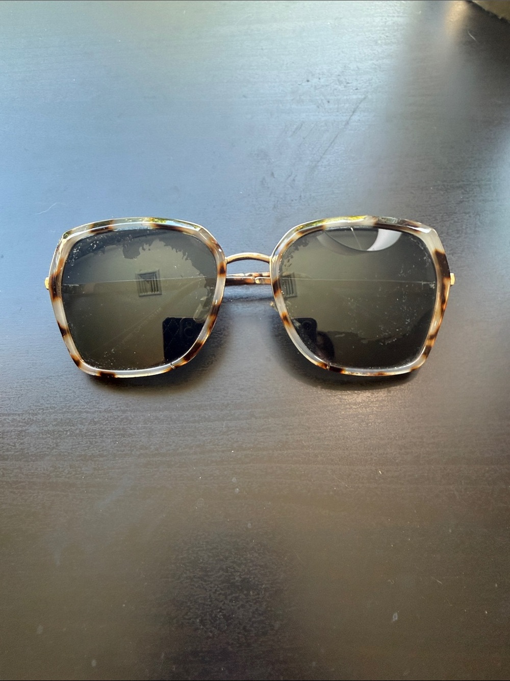 Tortoiseshell Square Women's Sunglasses with Brown Lenses - Picture 3 of 8